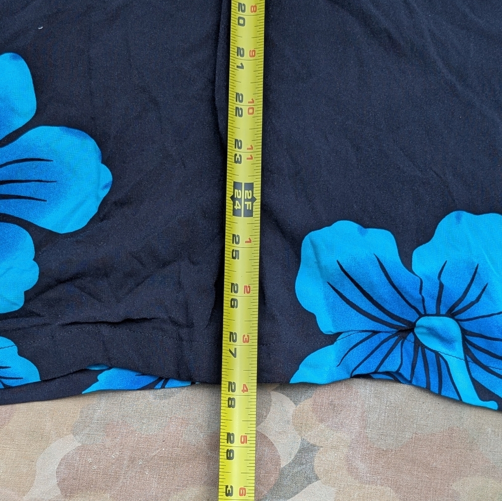 NWT Favant Rayon Hawaiian Hibiscus Button Up Shirt Never Worn Black Blu Sz L - Picture 8 of 11